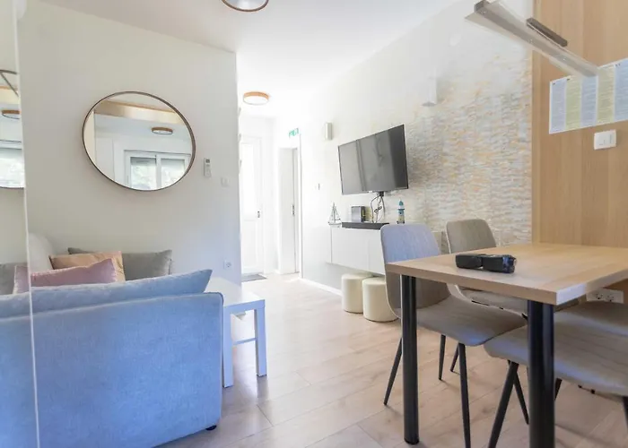 Nada Apartment *